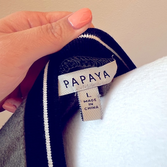 Papaya Olive Green and Black Cropped Scoop Neck Contrast Ringer Tee - Size L - Picture 3 of 4